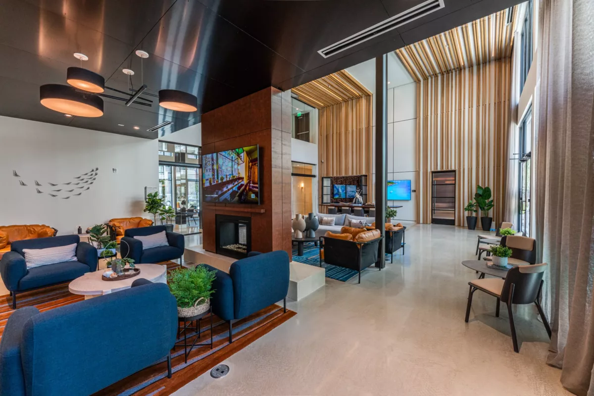 Ferro Lobby