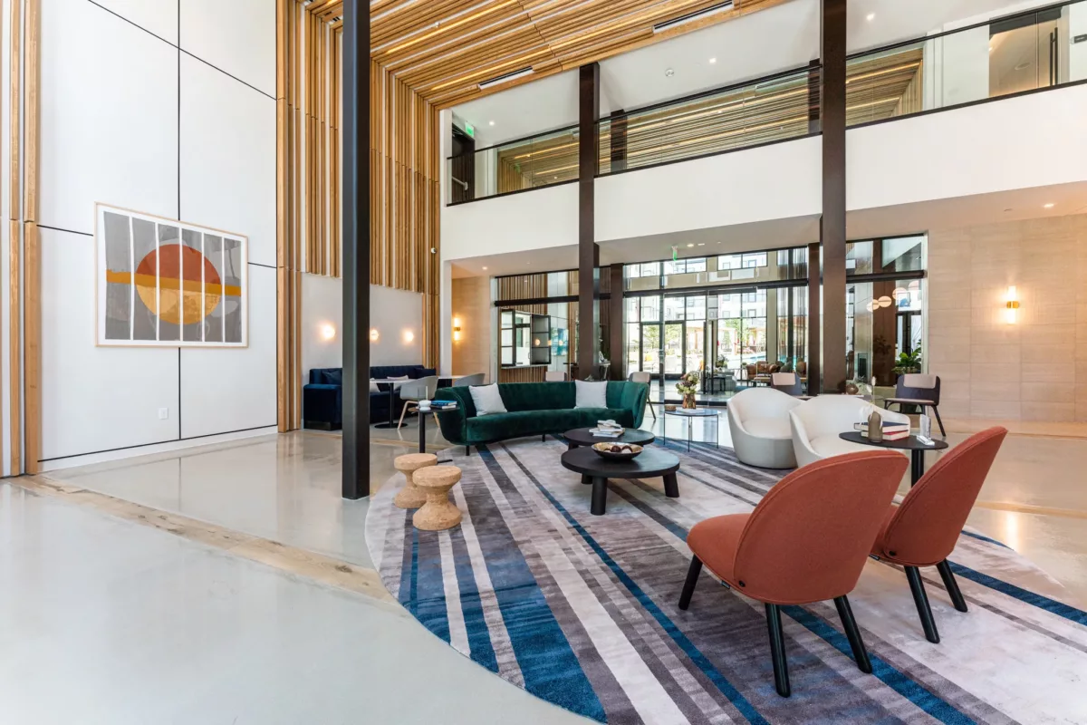 Ferro Lobby